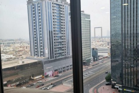 Bureau à louer à Bur Dubai, Dubai, EAU 416 m2 № 594983 - photo 9