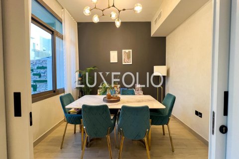 Řadový dům v Town Square, Dubai, SAE 4 ložnice, 196 m² Č.: 627629 - fotografie 9