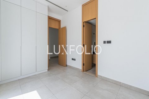 Townhouse in Jumeirah Golf Estates, Dubai, UAE 4 bedrooms, 322 sq.m. № 627631 - photo 5