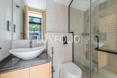 Townhouse in Jumeirah Golf Estates, Dubai, UAE 4 bedrooms, 322 sq.m. № 627631 - photo 6