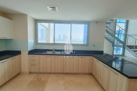 Al Reem Island, Abu Dhabi, UAE의 판매용 빌라 침실 3개, 422.5제곱미터 번호 550366 - 사진 22