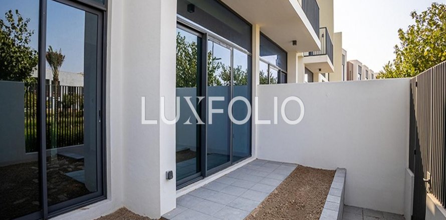 Townhouse in Arabian Ranches 3, Dubai, UAE 3 bedrooms, 180 sq.m. № 628015
