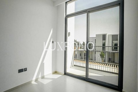 Townhouse in Arabian Ranches 3, Dubai, UAE 3 bedrooms, 180 sq.m. № 628015 - photo 10