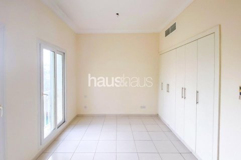 Villa in The Springs, Dubai, UAE 2 bedrooms, 152 sq.m. № 626336 - photo 6