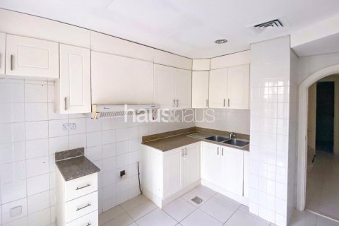 Villa in The Springs, Dubai, UAE 2 bedrooms, 152 sq.m. № 626336 - photo 5