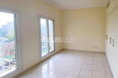 Villa in The Springs, Dubai, UAE 2 bedrooms, 152 sq.m. № 626336 - photo 3