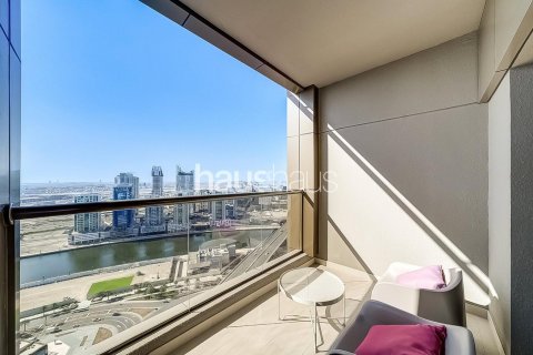 Apartament në Downtown Dubai (Downtown Burj Dubai), Emiratet e Bashkuara Arabe 1 dhomë, 48 m2. № 626332 - Foto 2