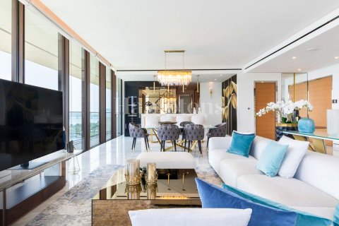 Dúplex en alquiler en Palm Jumeirah, Dubai, EAU 3 dormitorios, 493.03622100 m2 № 597408 - foto 15