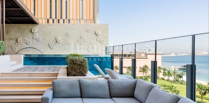 Dúplex en Palm Jumeirah, Dubai, EAU 3 dormitorios, 493.036 m² № 597408