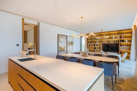 Apartament në Saadiyat Island, Abu Dhabi, Emiratet e Bashkuara Arabe 6 dhoma gjumi, 816.3 m2. № 550725 - Foto 13