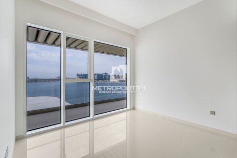 Apartmen di Dubai Harbour, Dubai, UAE 2 bilik tidur, 146 meter persegi № 592777 - foto 6