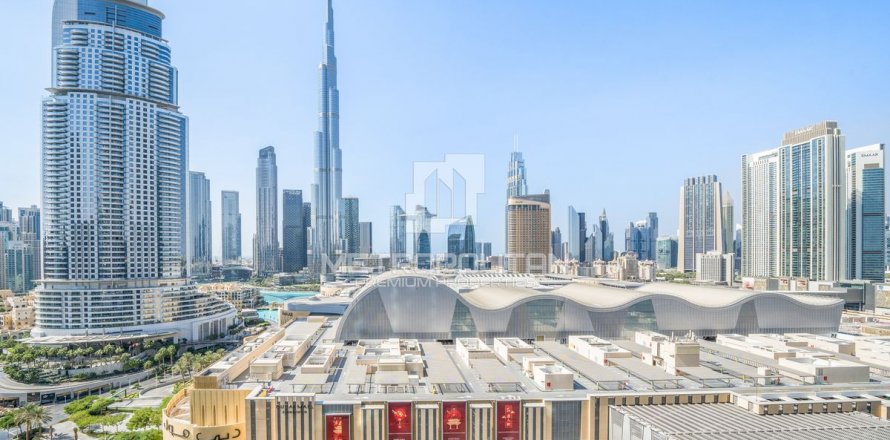 Apartament në Downtown Dubai (Downtown Burj Dubai), Dubai, Emiratet e Bashkuara Arabe 1 dhomë gjumi, 79 m2. № 591934
