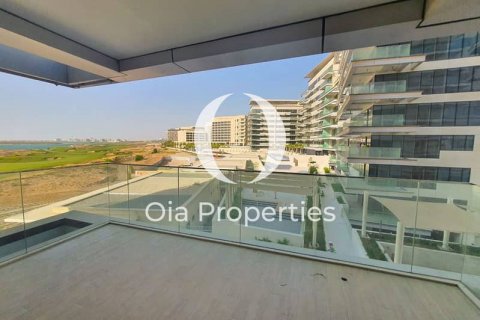 Apartment on the Yas Island, Abu Dhabi, UAE 4 bedrooms, 270 sq.m. № 609624 - photo 2