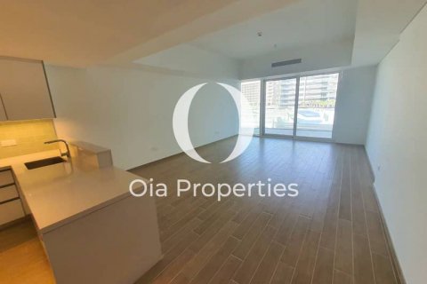 Apartment on the Yas Island, Abu Dhabi, UAE 4 bedrooms, 270 sq.m. № 609624 - photo 3